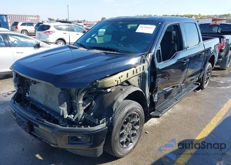 2024 Ford F-150 Xlt z USA, uszkodzony, nr VIN 1FTEW3KP9RKF17766